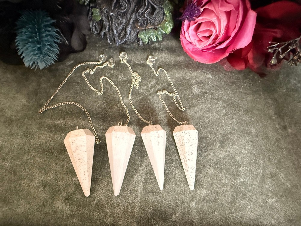 Scolecite Pendulum