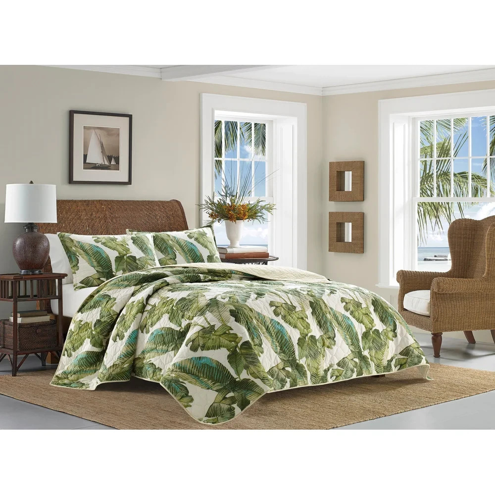 Queen Quilt Set Green Coastal Botanical Tropical Floral Bahama Exotic Leaves 3Pc