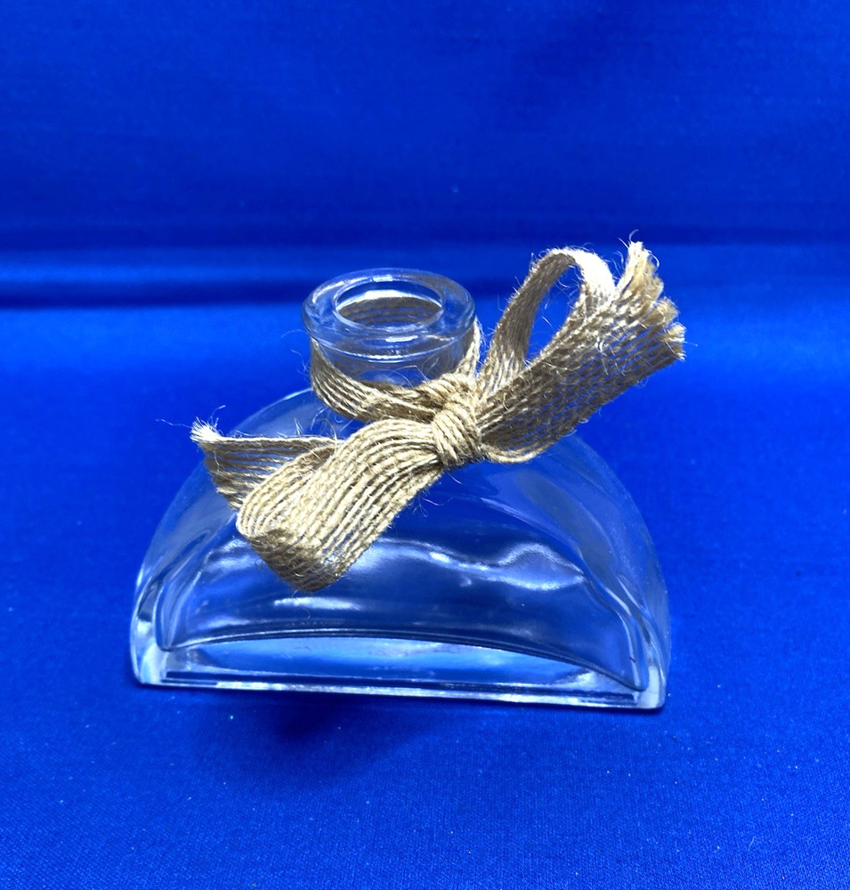 Half Round Clear Bottle 4.5 x 3.5 x 1.5 inch