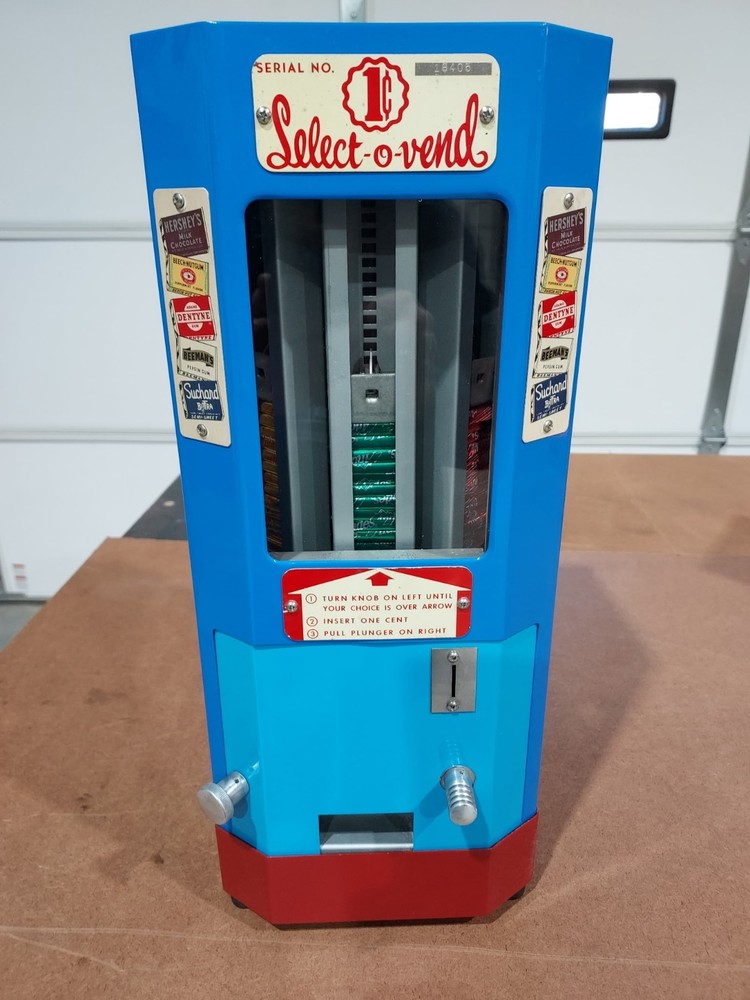 Select-O-Vend 1940s Vintage Candy/Gum Vending Machine
