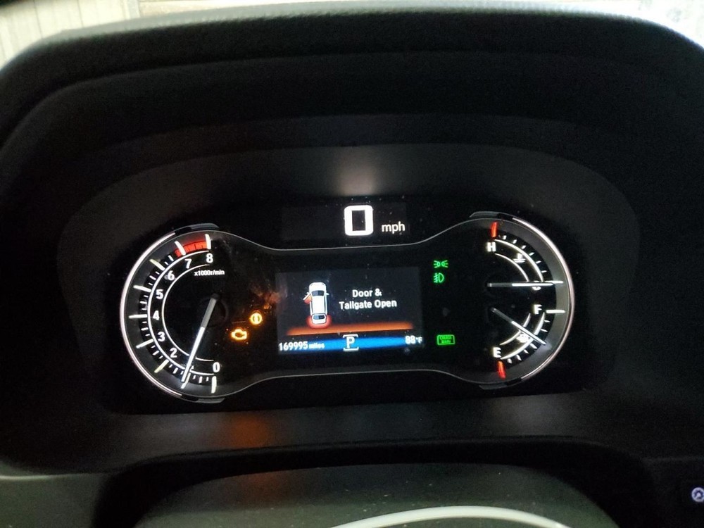 PILOT 2016 Glove Box 4792196