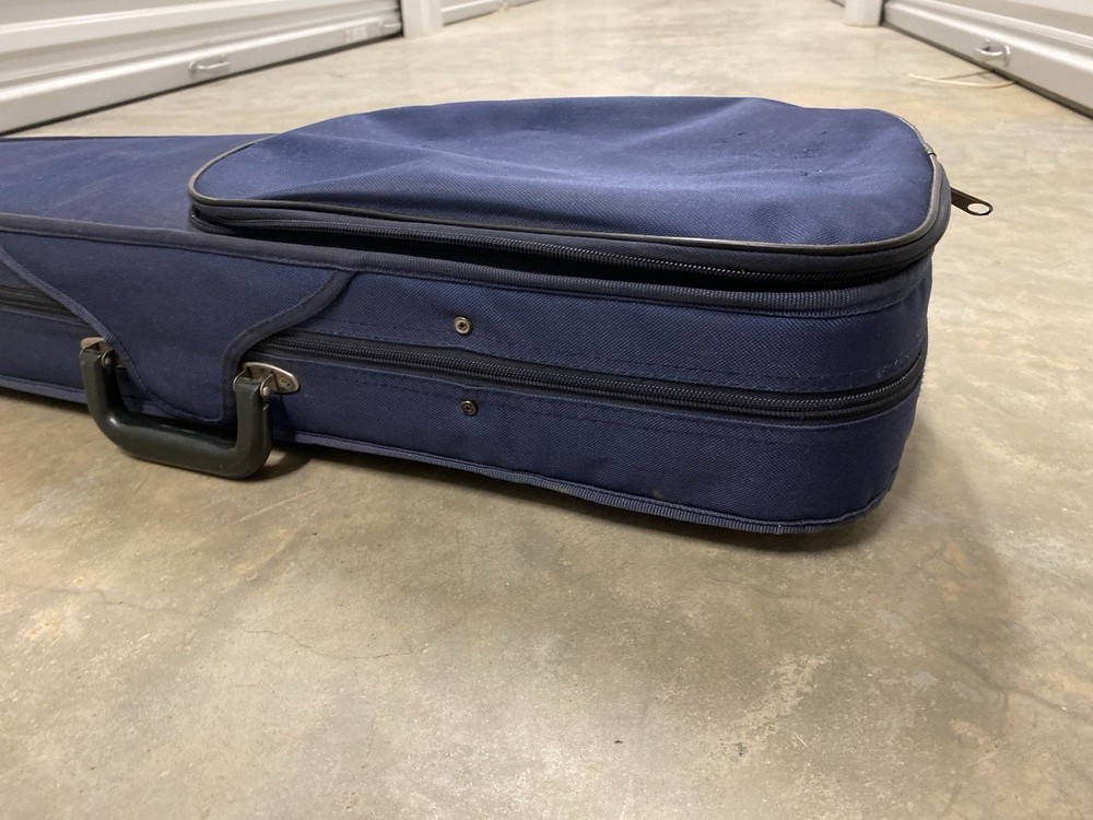 Durable Cloth Fluff Triangle Shape Case Gray/Beige Lining for Violin Blue