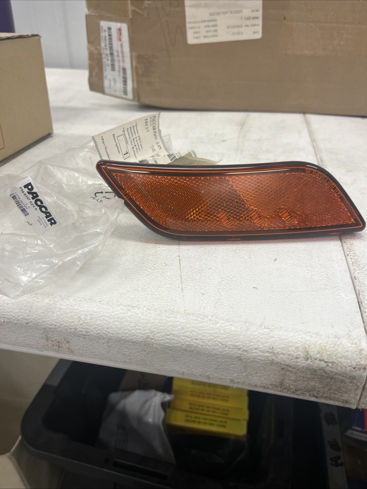 Indicator Light Replace OEM: P54-6147  B1