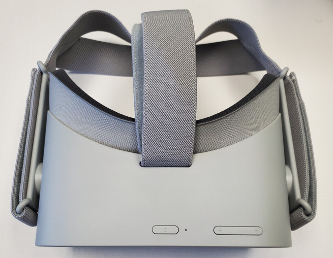 Oculus Go Standalone Virtual Reality Headset 32GB Gray Bluetooth Wireless