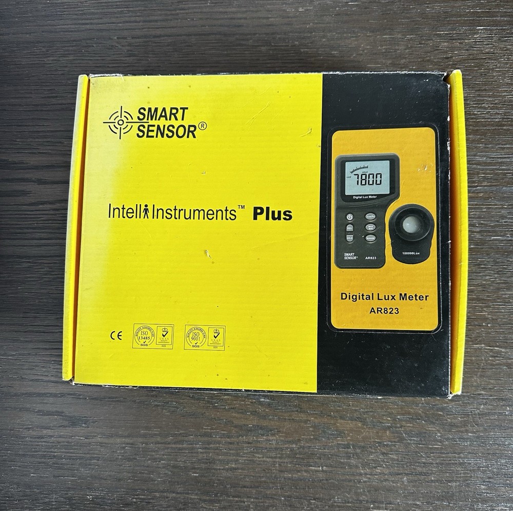 Intell Instruments Plus Digital Lux Meter - Smart Sensor RDI-AR823 Wide Range