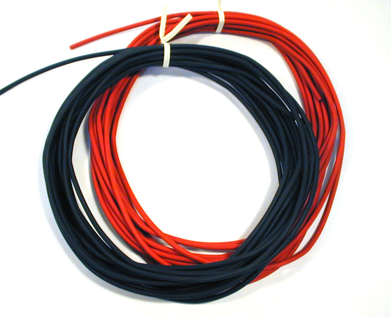 25' each Red & Black General Cable C1321 18GA/AWG (65/36) Rubber Test Lead Wire