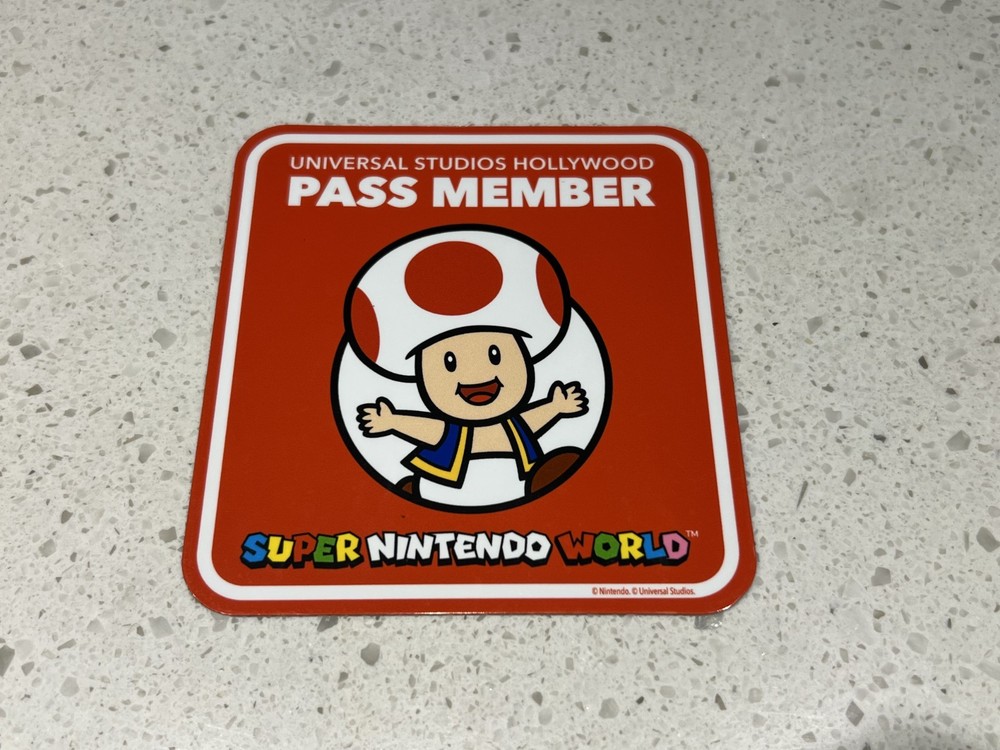 Universal Studios Hollywood Super Nintendo World Pass Member TOAD Magnet - Real