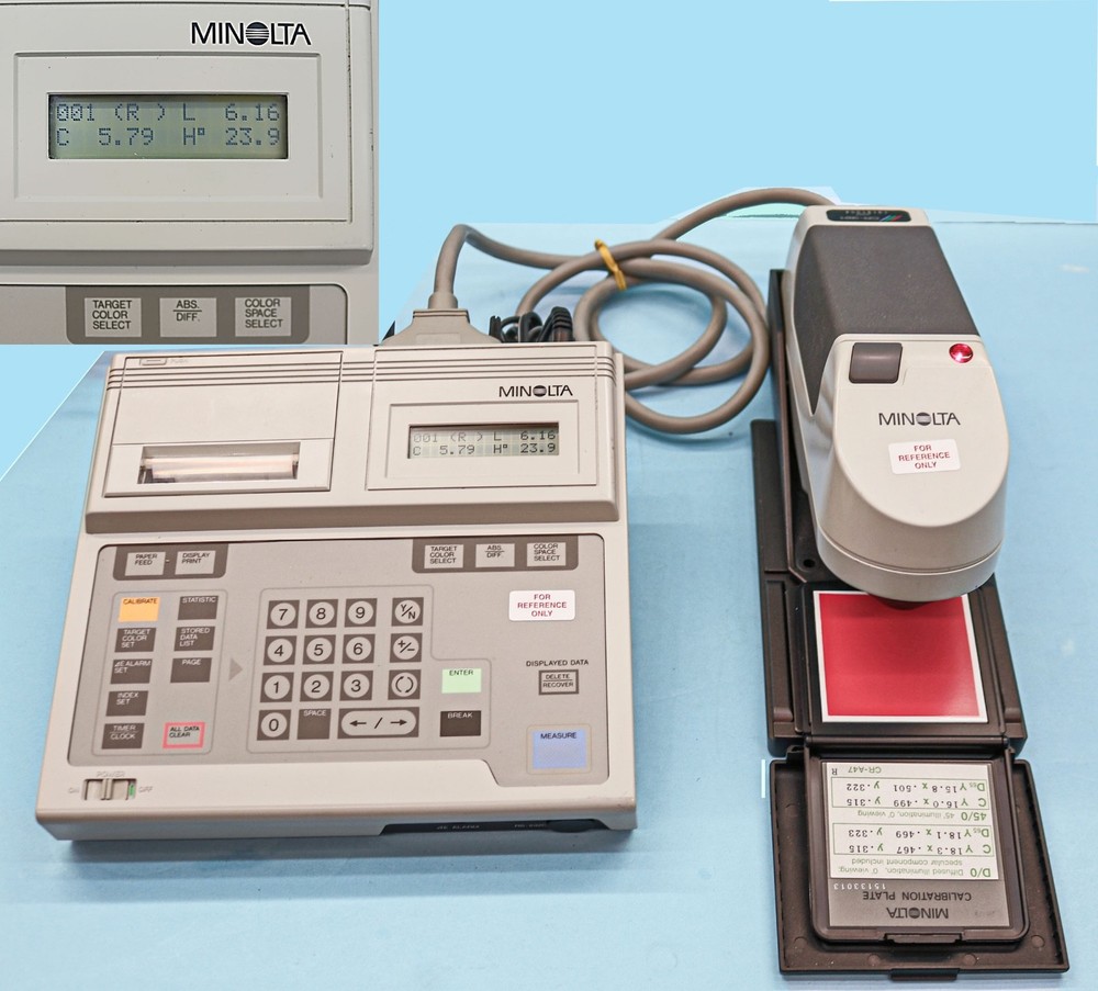 Konica Minolta CR-321 Chroma Meter & DP-301 Data Processor, Manual, Case