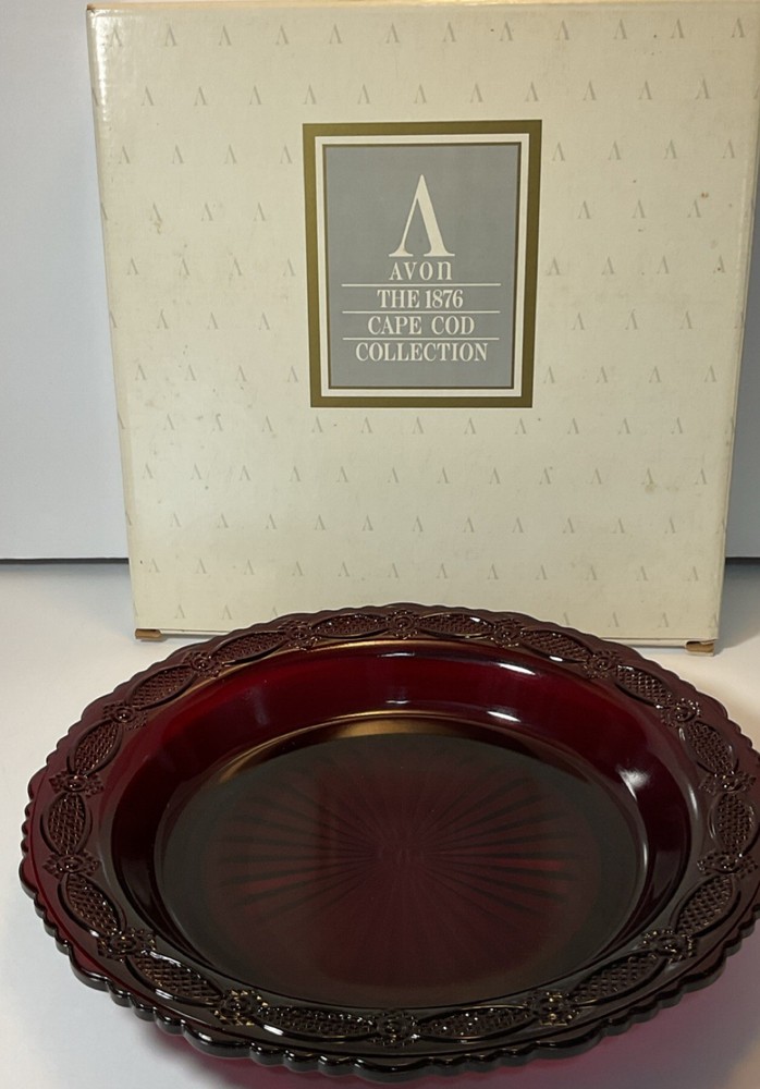 Avon Cape Cod Ruby Red Pie Plate Server New in Box