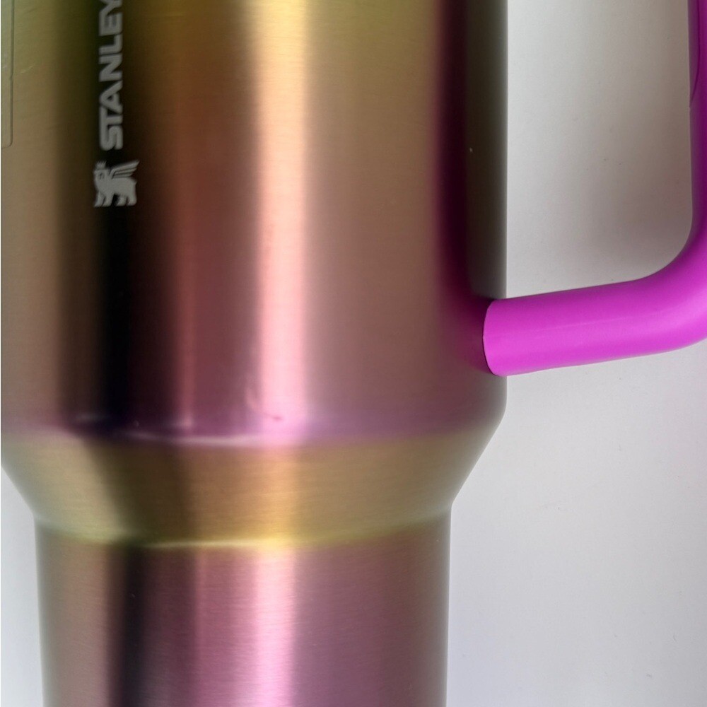 Stanley 40oz Sunset Gradient- Stanley x Starbucks collaboration NWT