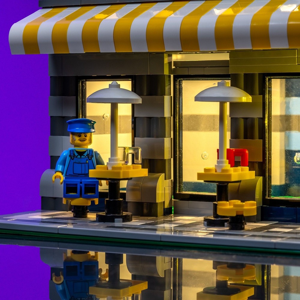 Light Kit for LEGO® Cafe Corner #10182