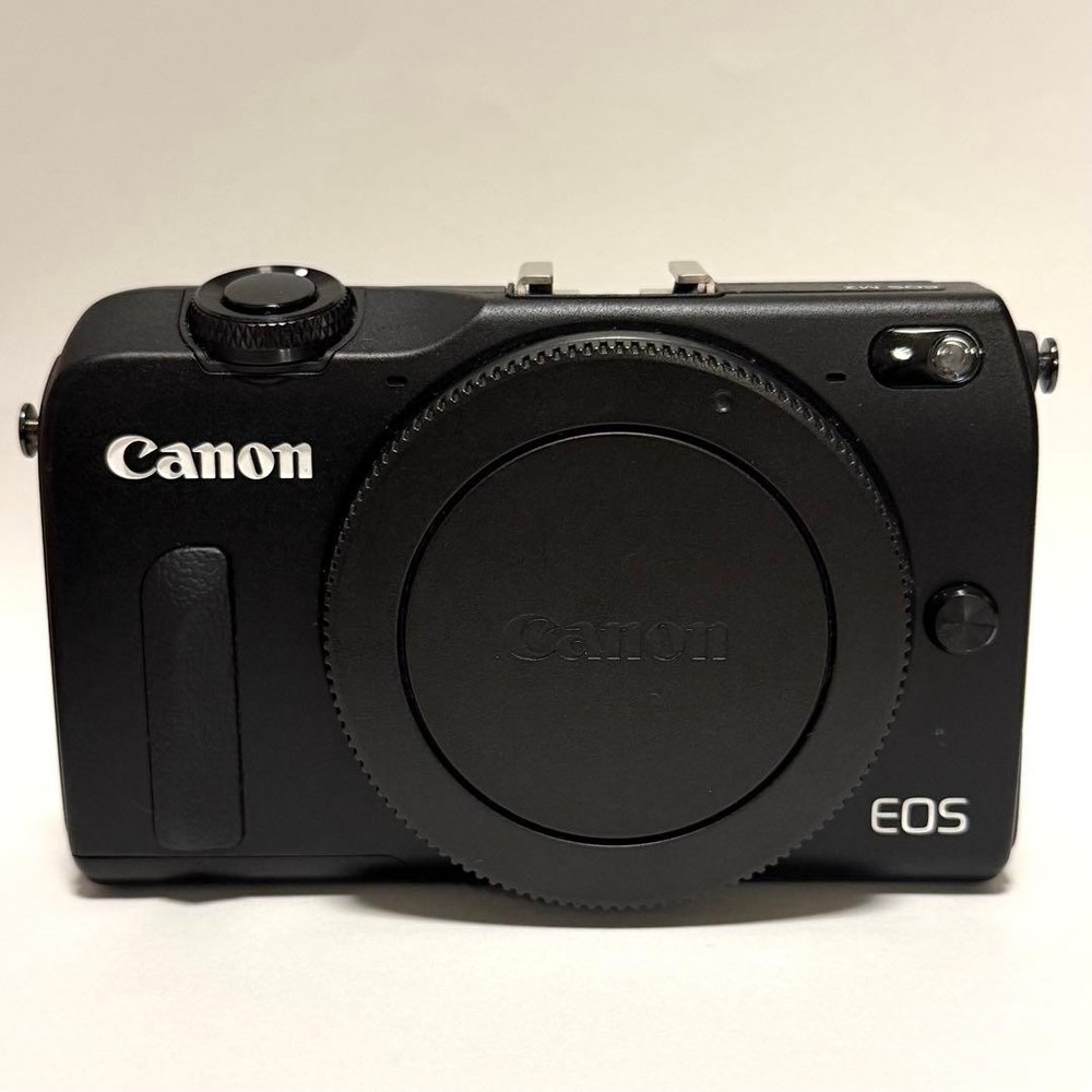 Canon EOS M2 Mirrorless Camera Body Only Tested Working
