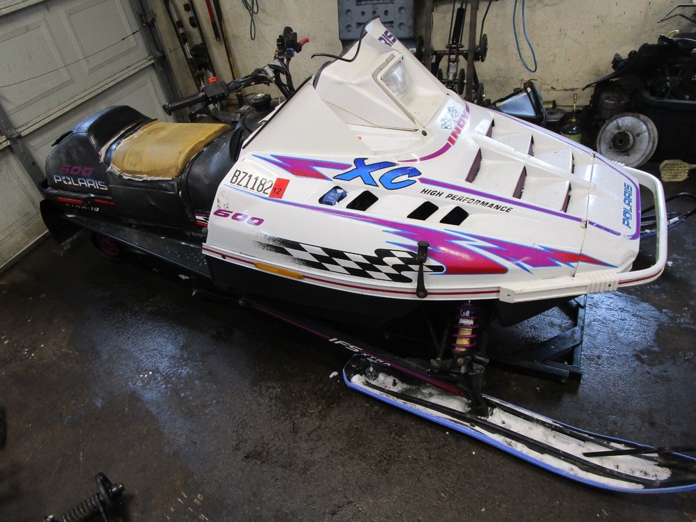 97 Polaris XC 600 Snowmobile Handlebars