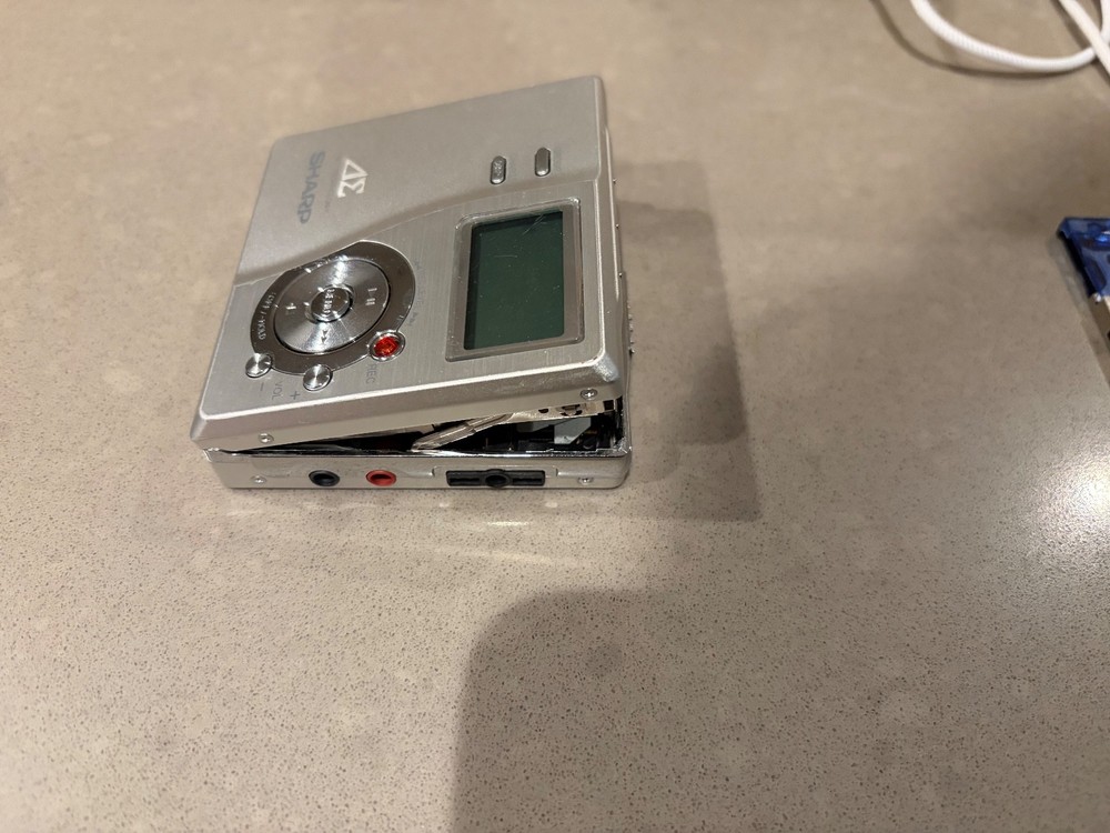 As-is Sharp Portable Audio Player Model MD-DR77-S