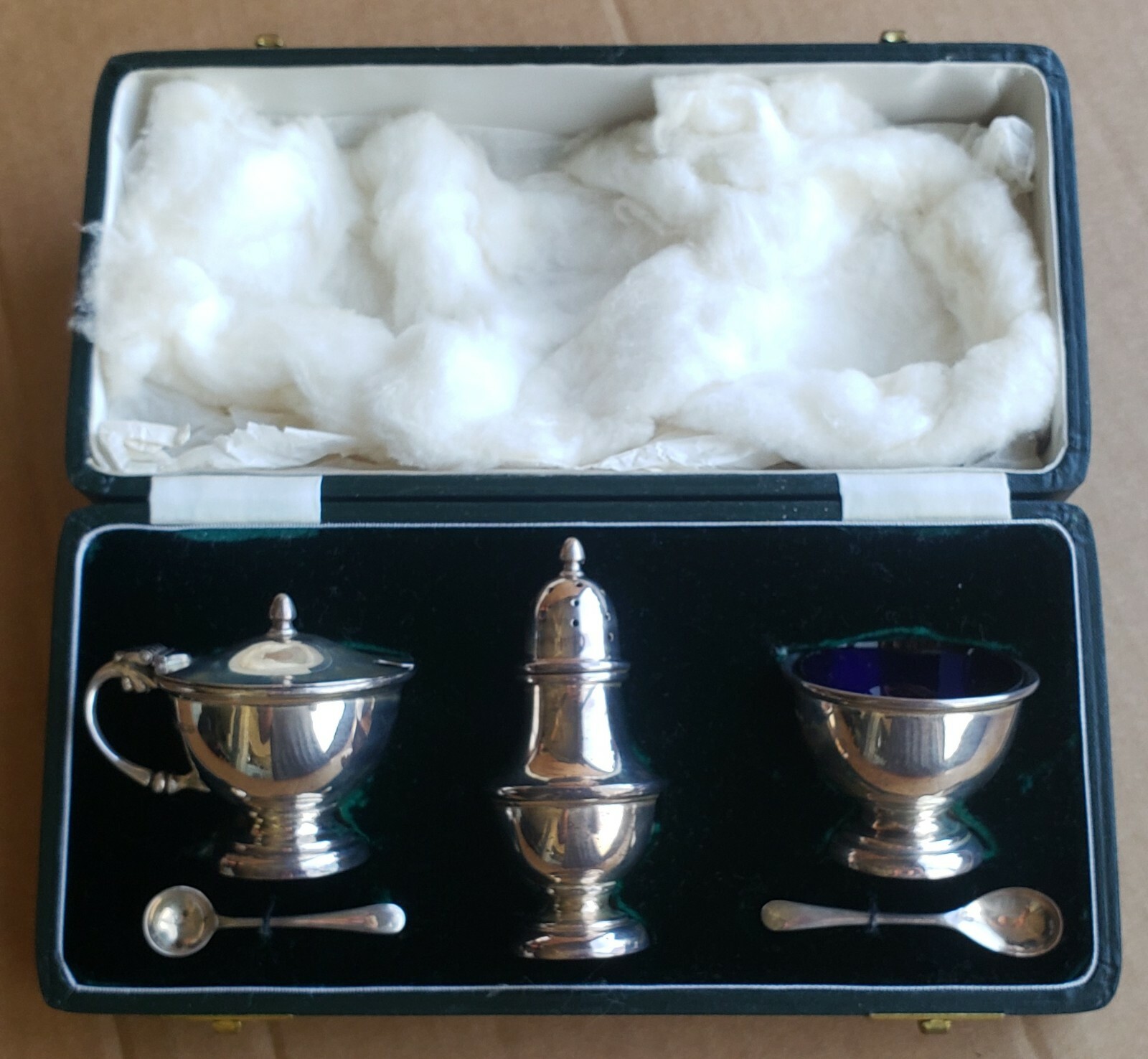 Antique Sterling Silver Elkington Complete Set in Original Case Shaker