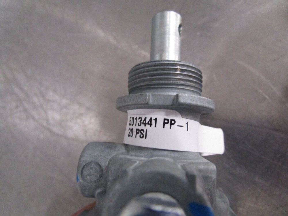 New Genuine Bendix PP1 Pull/Push Park Brake Valve 30PSI 5013441