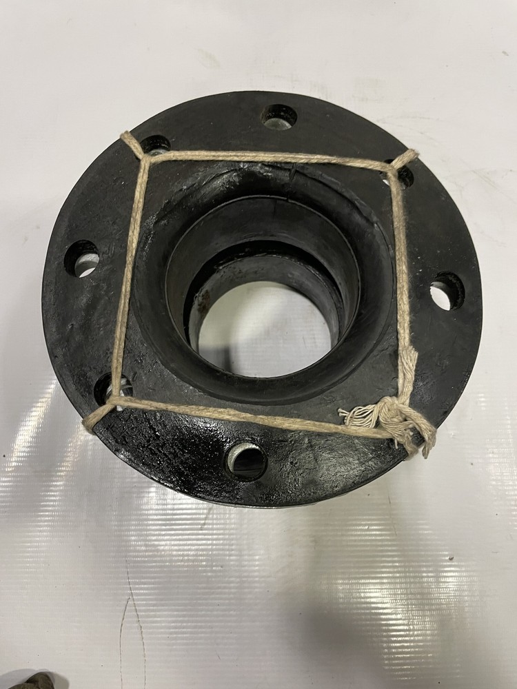 Viton 4” Expansion Joint 9” dia x 6.5” h