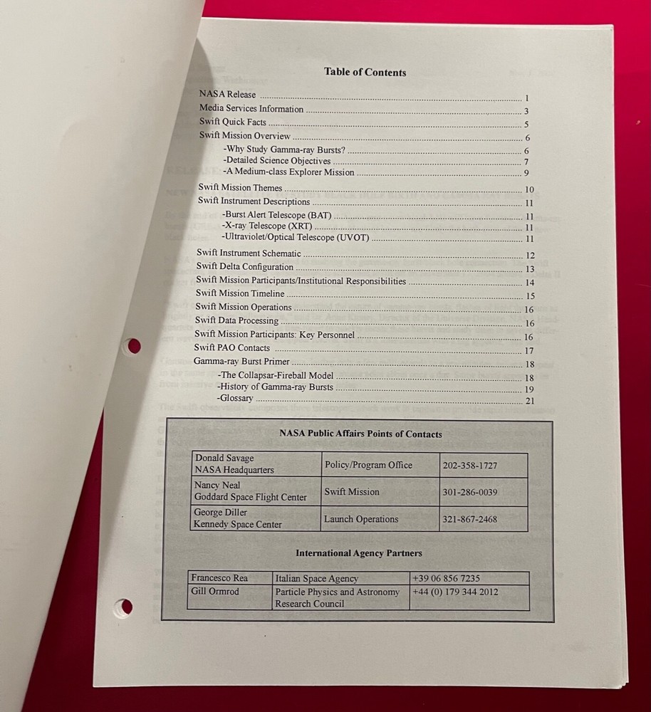 NASA SWIFT EXPLORER 2004 AUTHENTIC PRESS MEDIA KIT
