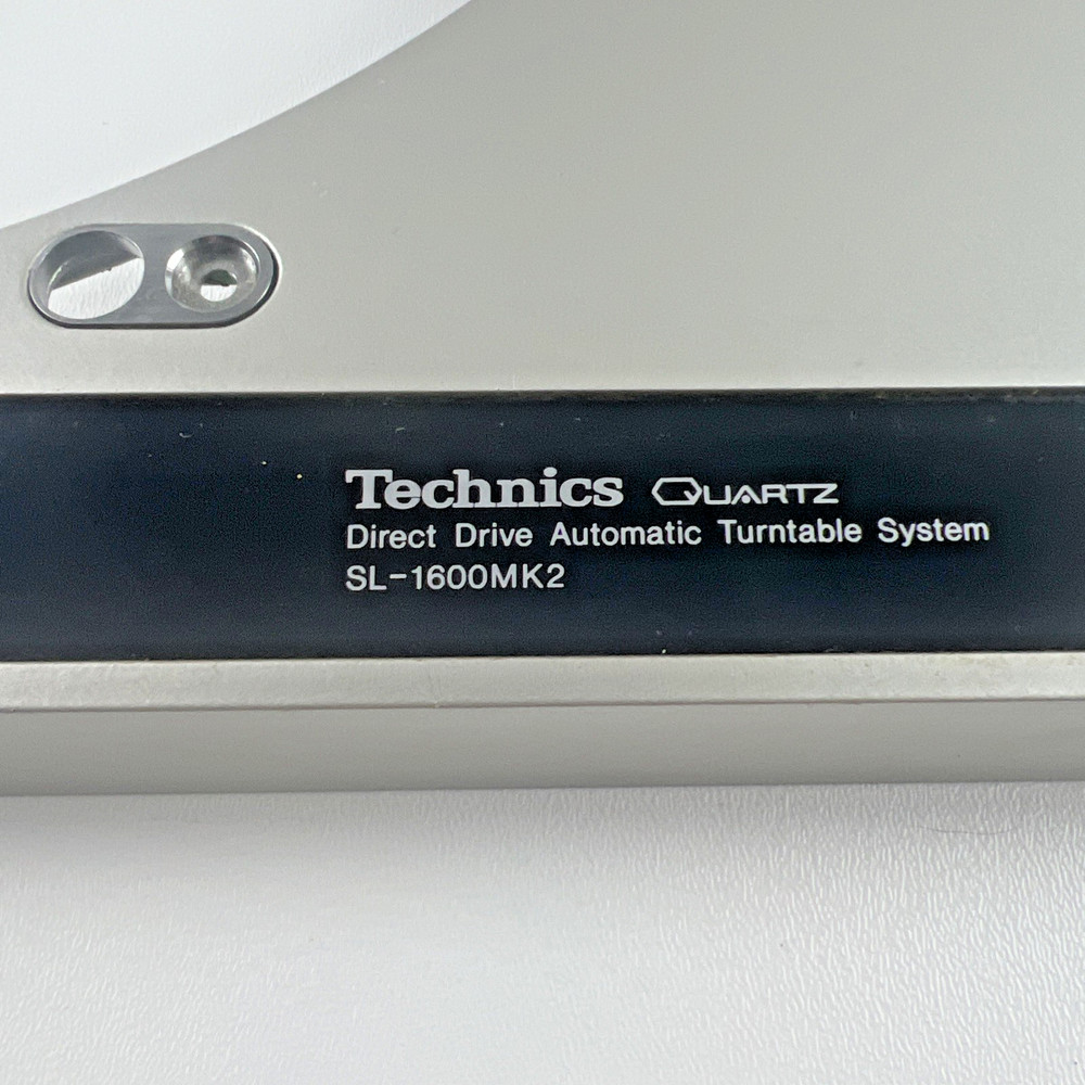 Plinth for Technics SL-1600 MK2 Turntable - Good Shape - Silver Top Chassis