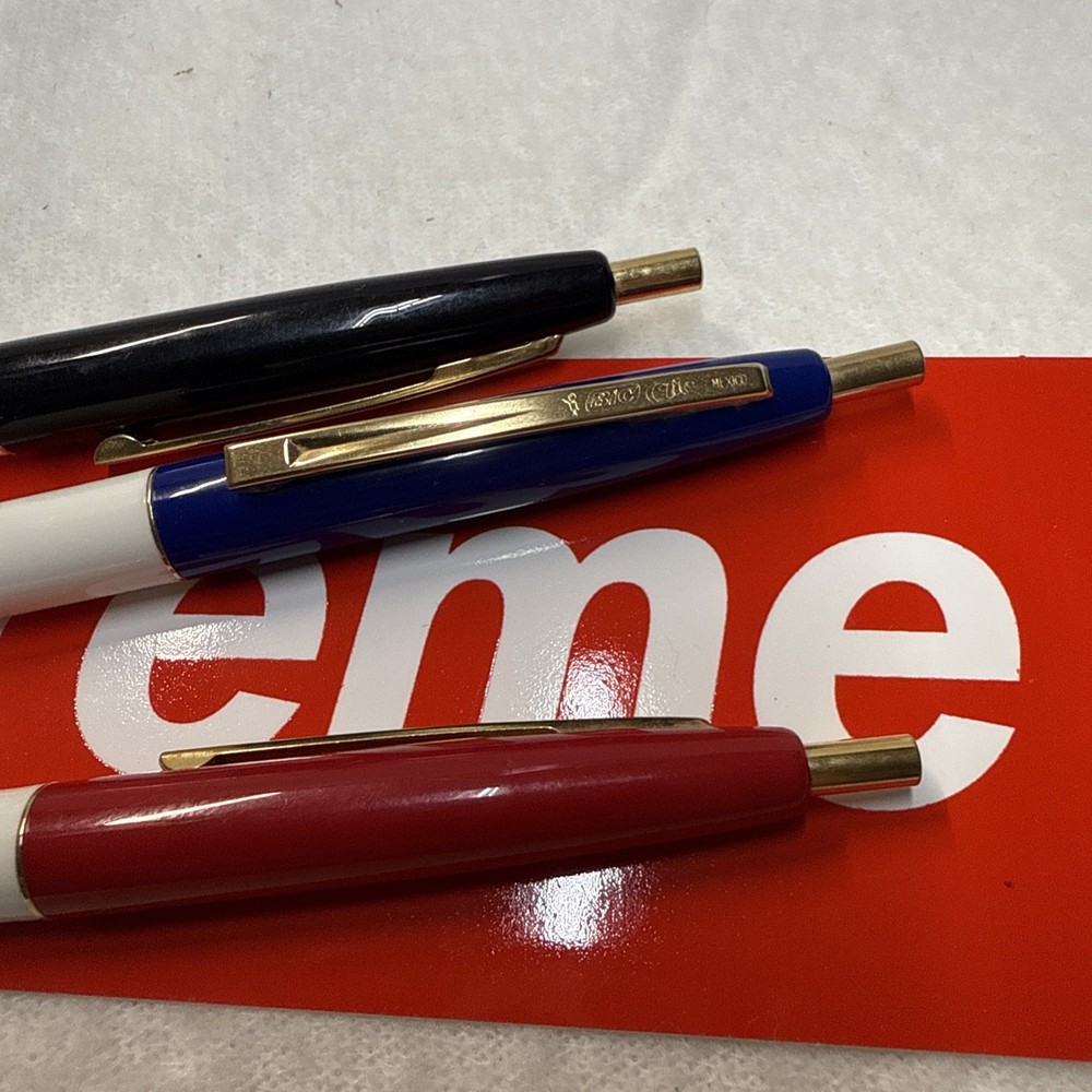 Supreme World Famous Bic Pen Set