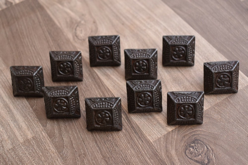 Vintage Victorian cast iron knobs cabinet drawer door handle pull rustic 22 Pcs