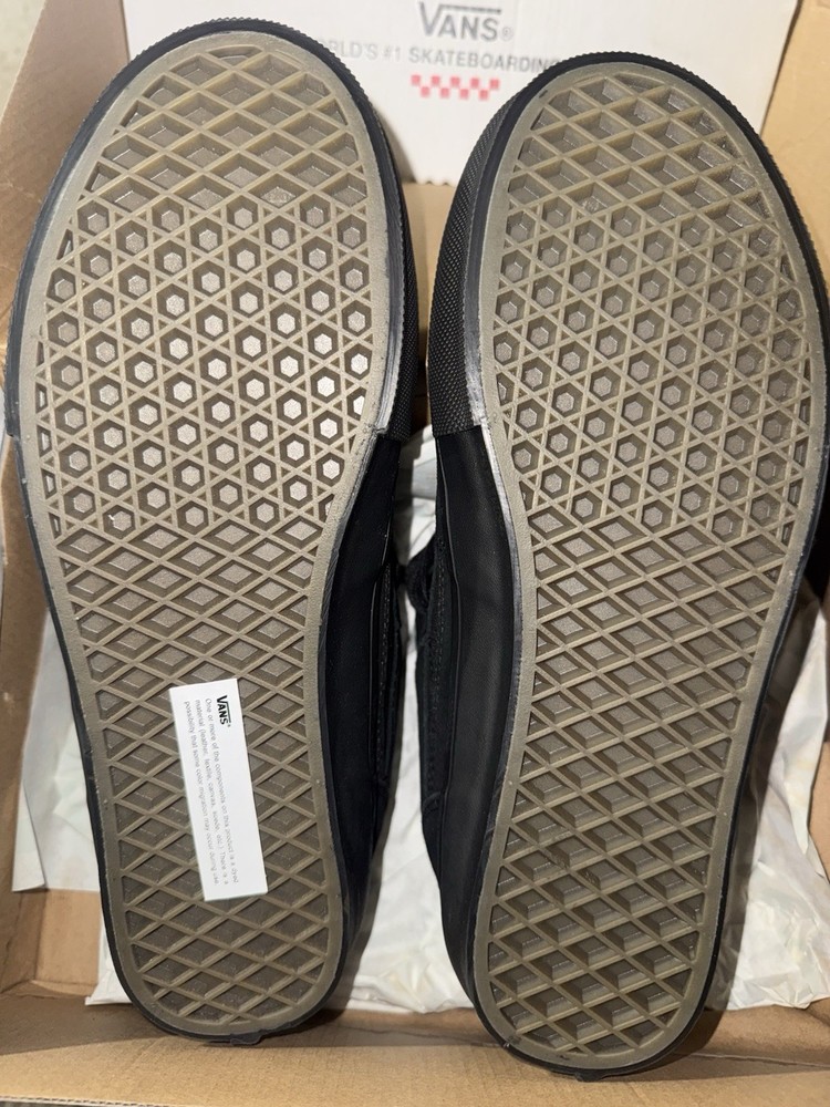 Vans Black Skateboarding Athletic Shoes Men's Size 9 Medium Width