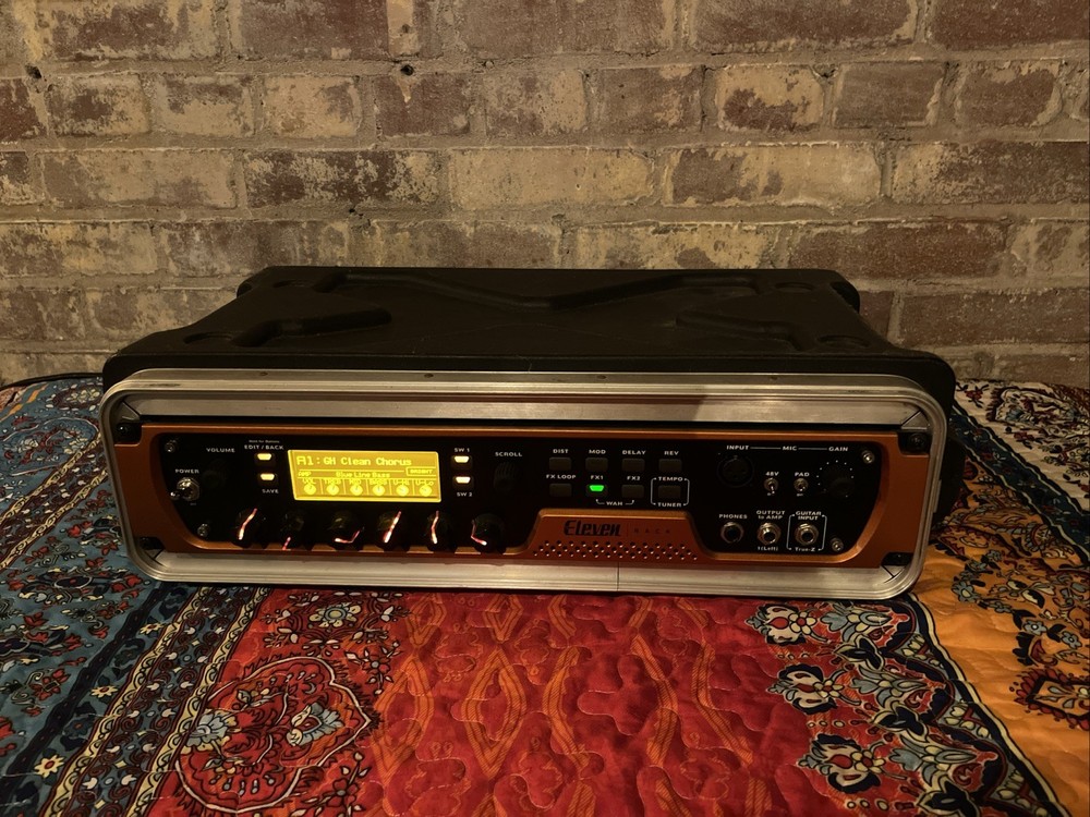 Avid Eleven Rack Guitar Preamp Audio Interface + SKB X-Rack Shallow Rack Case