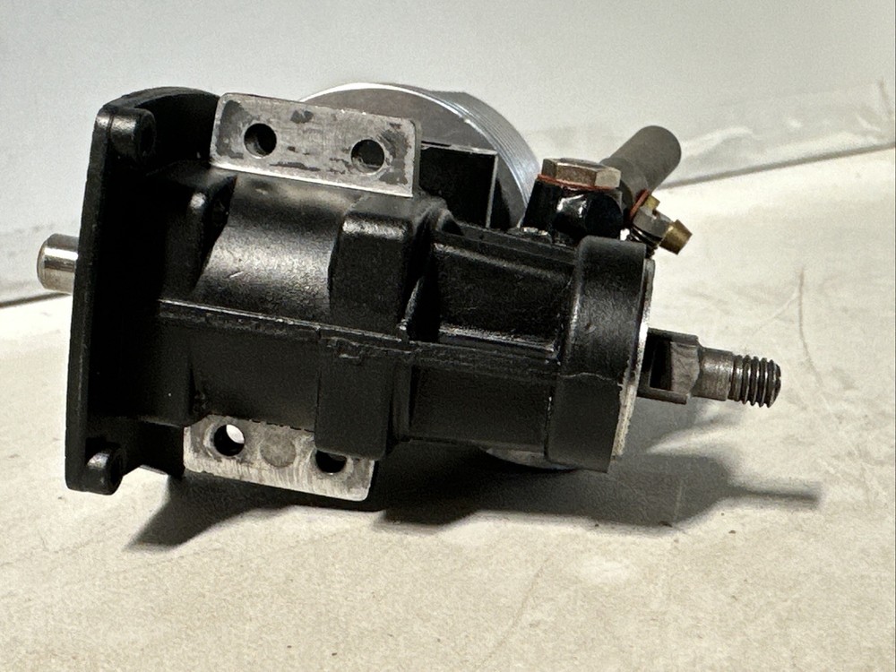 Team Orion Wasp .18 Nitro Engine Great Compression