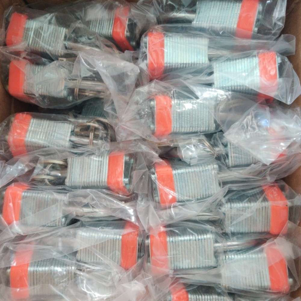 Padlocks with Same Key LQYN 60 Pcs Laminated Keyed Padlock (1-9/16", 40mm)