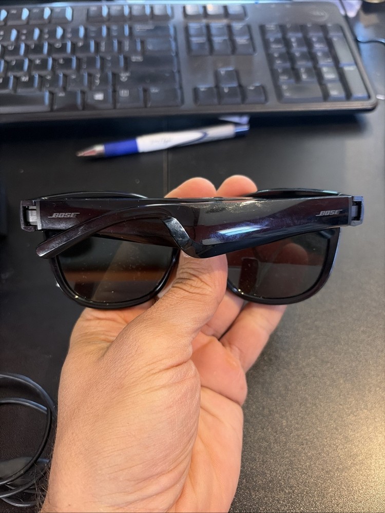 Bose Frames Tenor Bluetooth Audio Sunglasses — Complete in Original Box, Black
