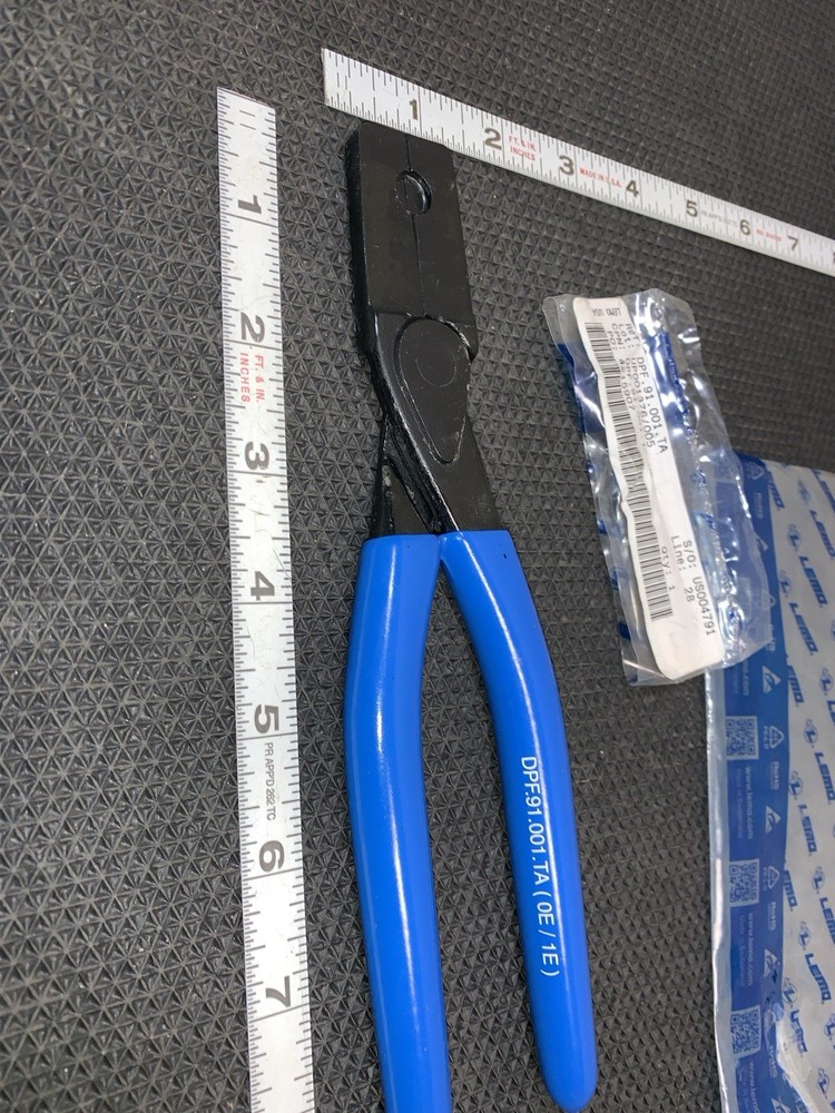 LEMO DPF.91.001.TA plug nozzle plier unused