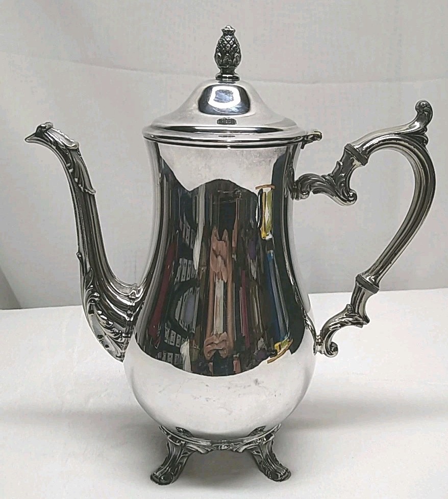 WM ROGERS Silver Plate Teapot Eagle & Star Hallmarks Footed Pineapple Vintage