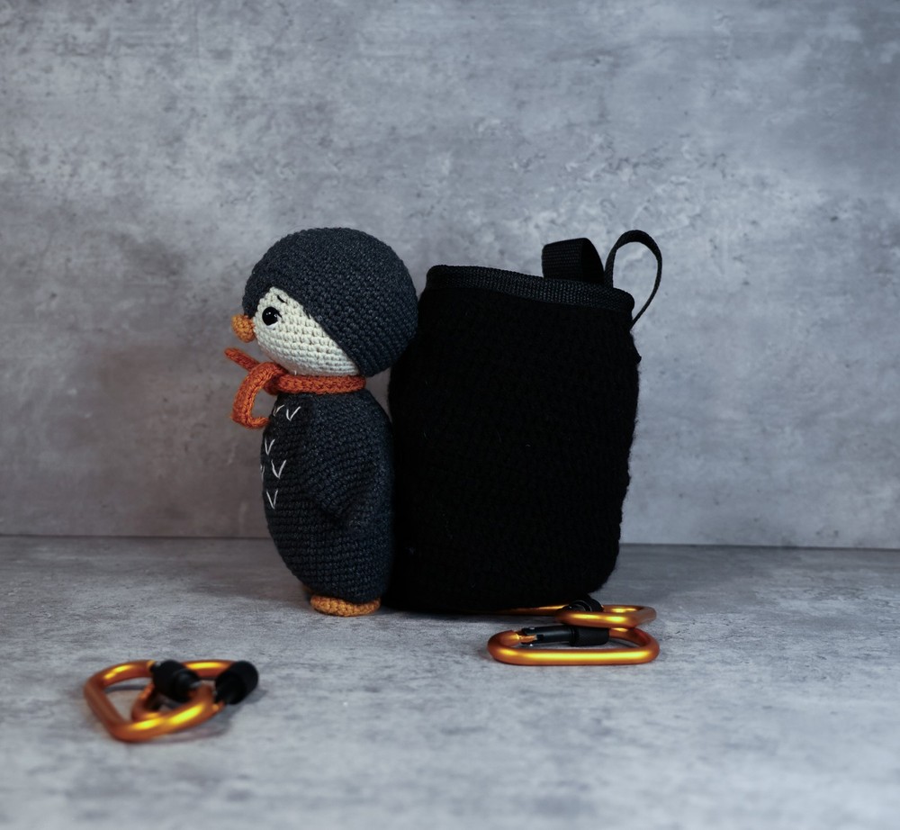 Crochet Chalk Bag – Penguin