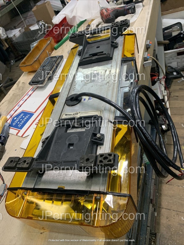 ONE Whelen Edge 9000 Mini BASIC Light Bar 26-28”