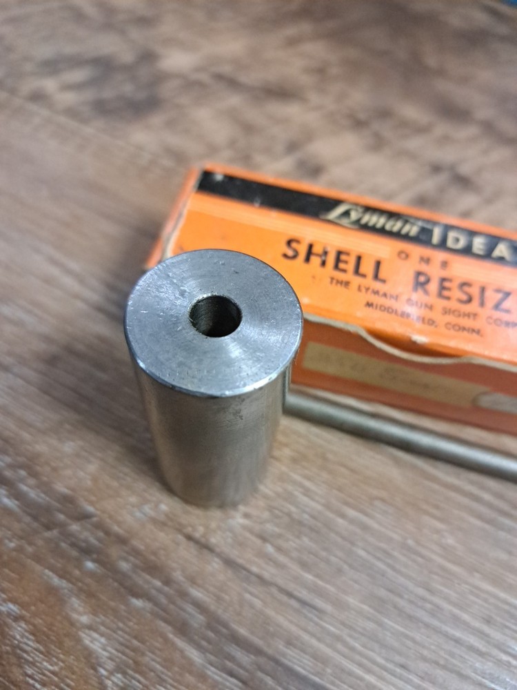 Vtg. Lyman Shell Resizer For 250 Savage