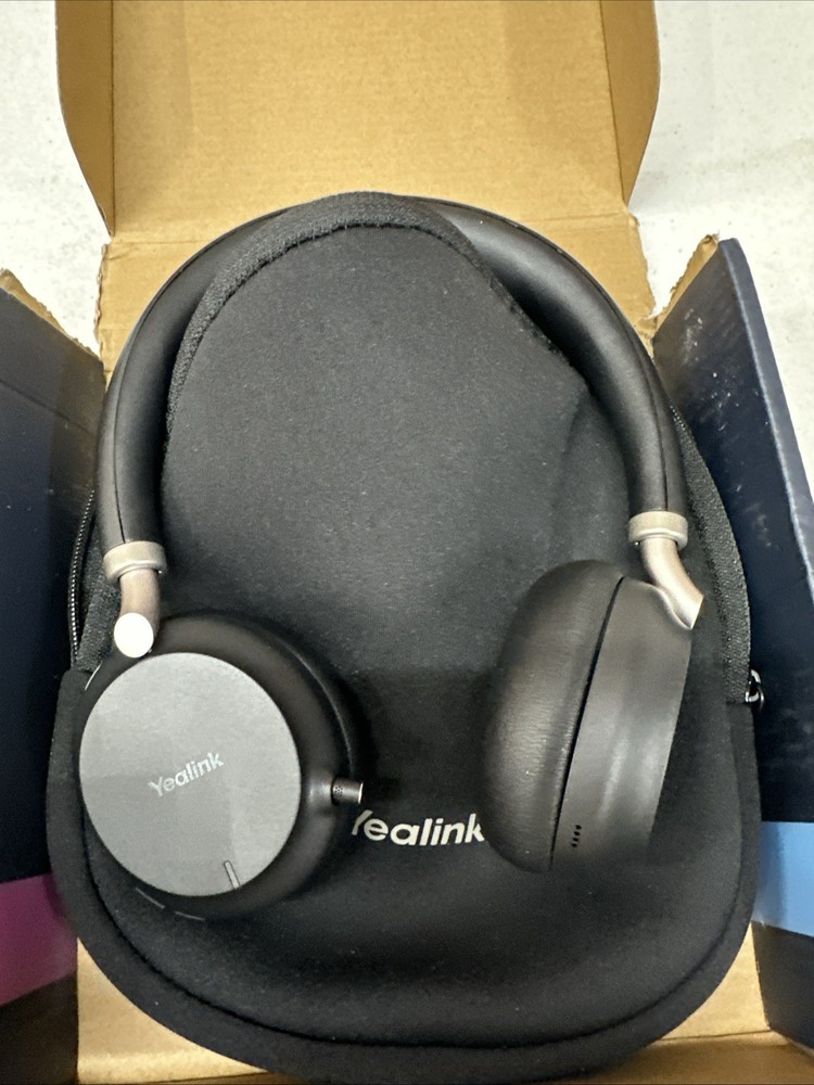 Yealink Teams Bluetooth Headset BH72 Lite - Open Box