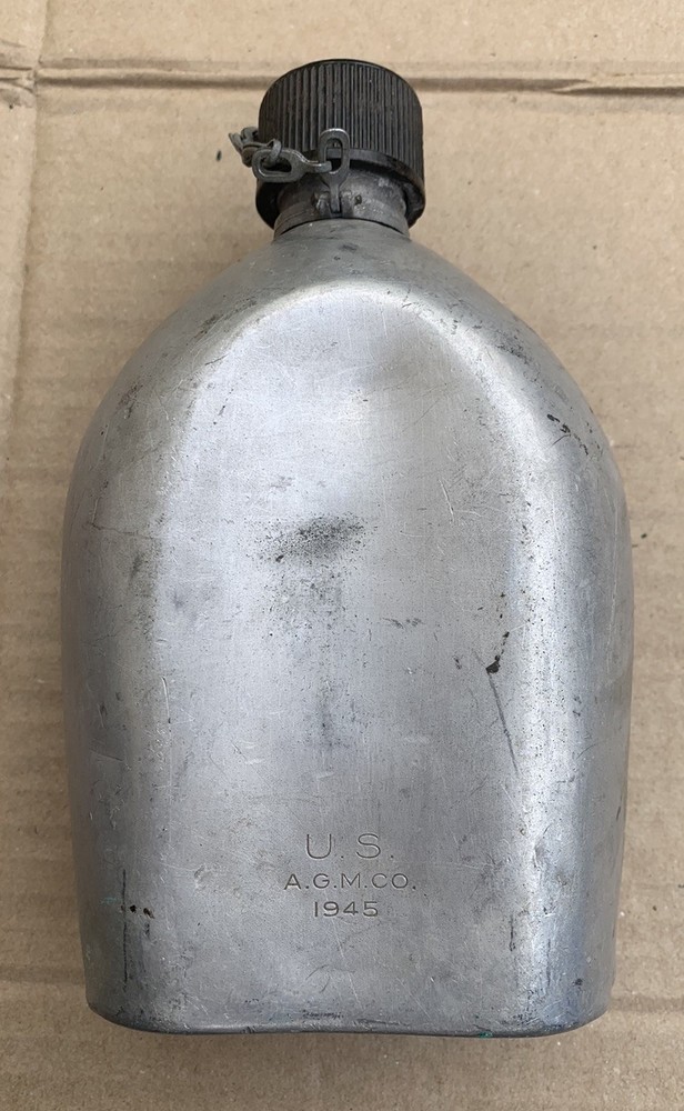 Original WWII US Military Canteen 1945 Dated