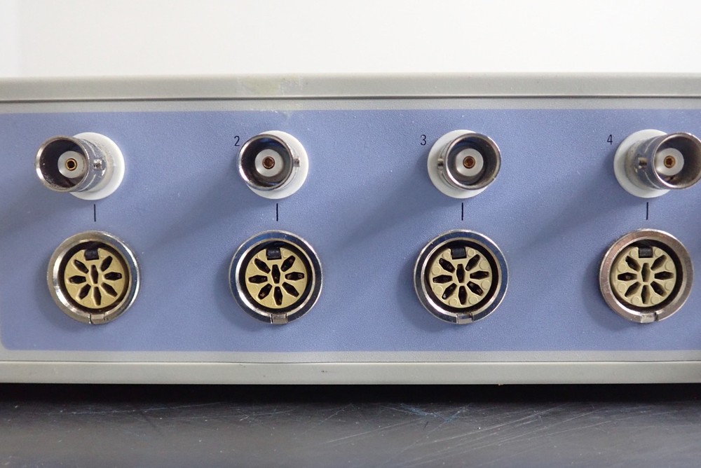 ADInstruments PowerLab 8/3 Data Acquisition System Model ML870