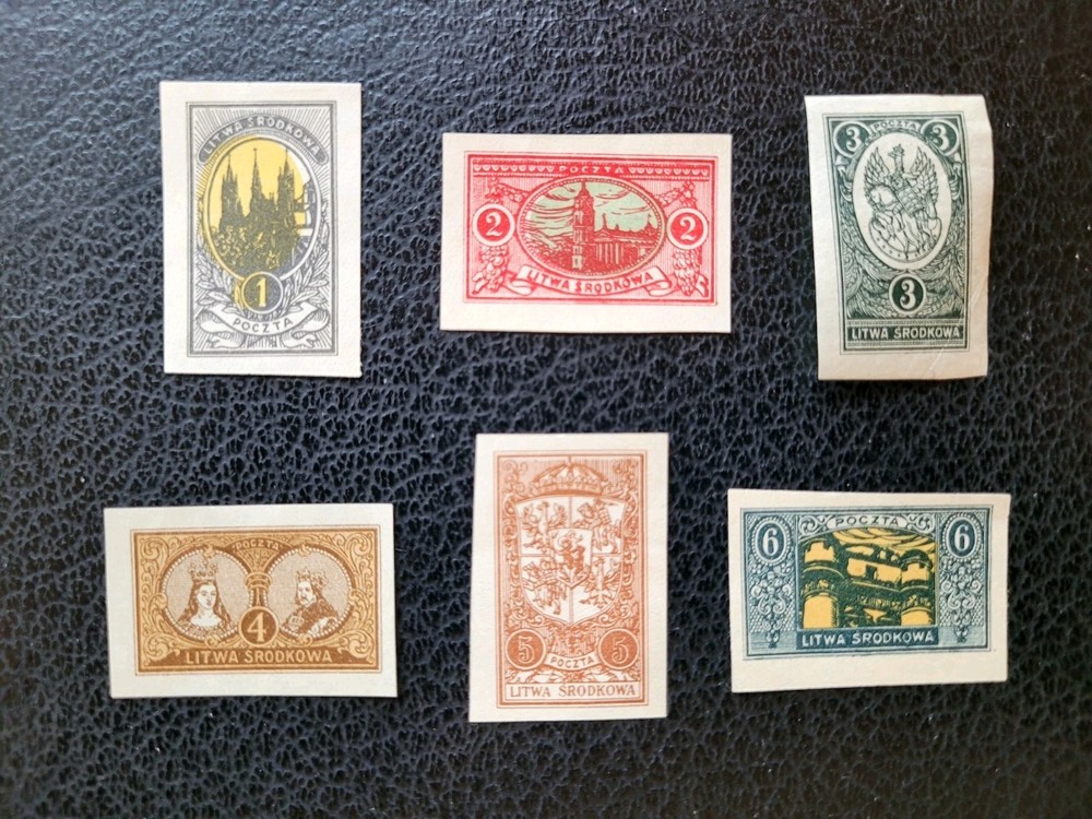 Central Lithuania: 42 Diff Mostly Mint, 1920-22, Scott Catalog Value $ 33.35