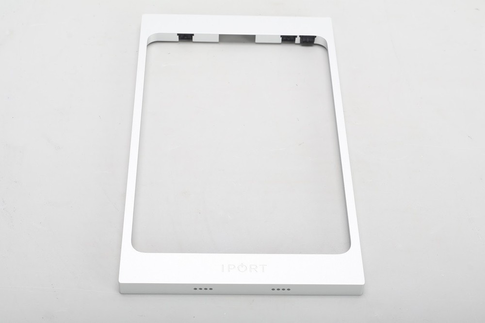 iPort 70785 Surface Mount Bracket With Mounting Hardware and Suction Cup