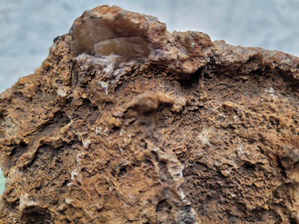 Unique Unknown rock formation (Alien Head Shape) 3lbs