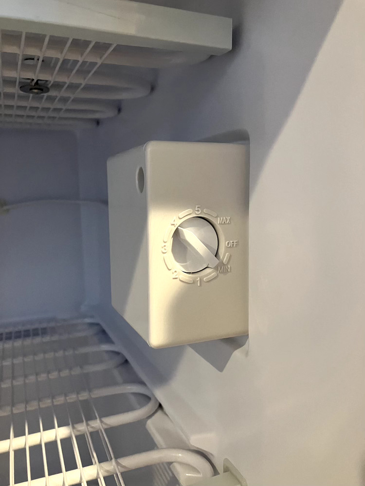 Summit FS603- 5.5 Cu. Ft. Compact Freezer - White