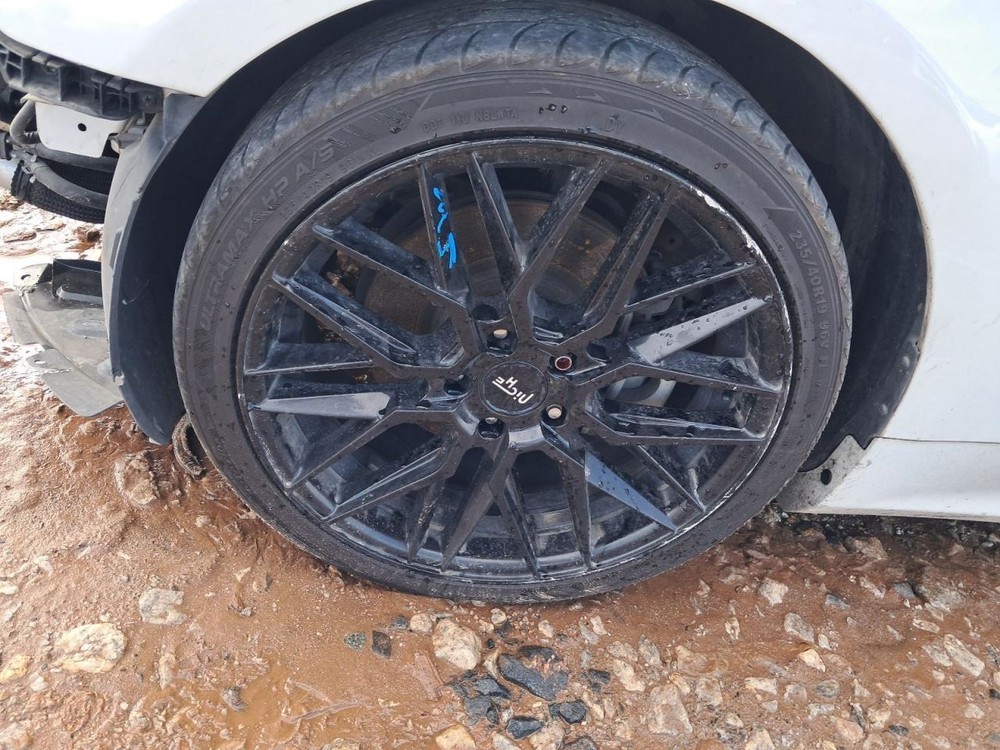 GENESIS 2013 Glove Box 4886054