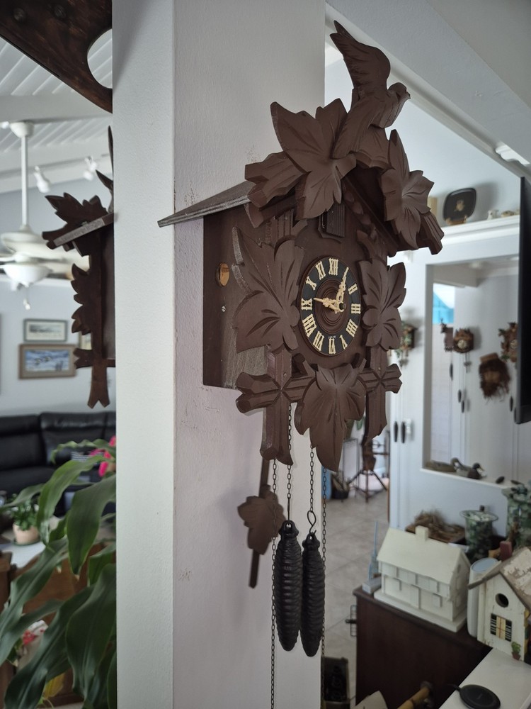 Large Older Black Forest Cuckoo Clock Refurbished And Working