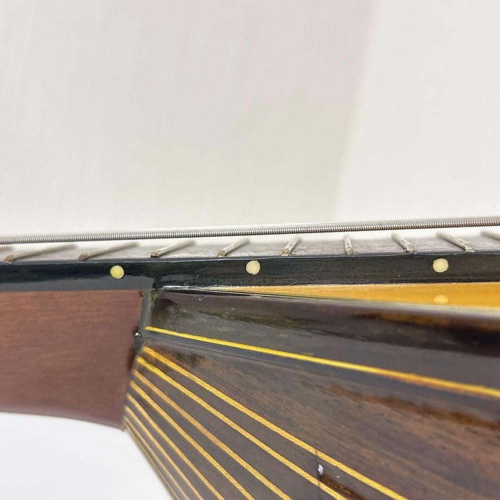 Mandolin Suzuki M-60