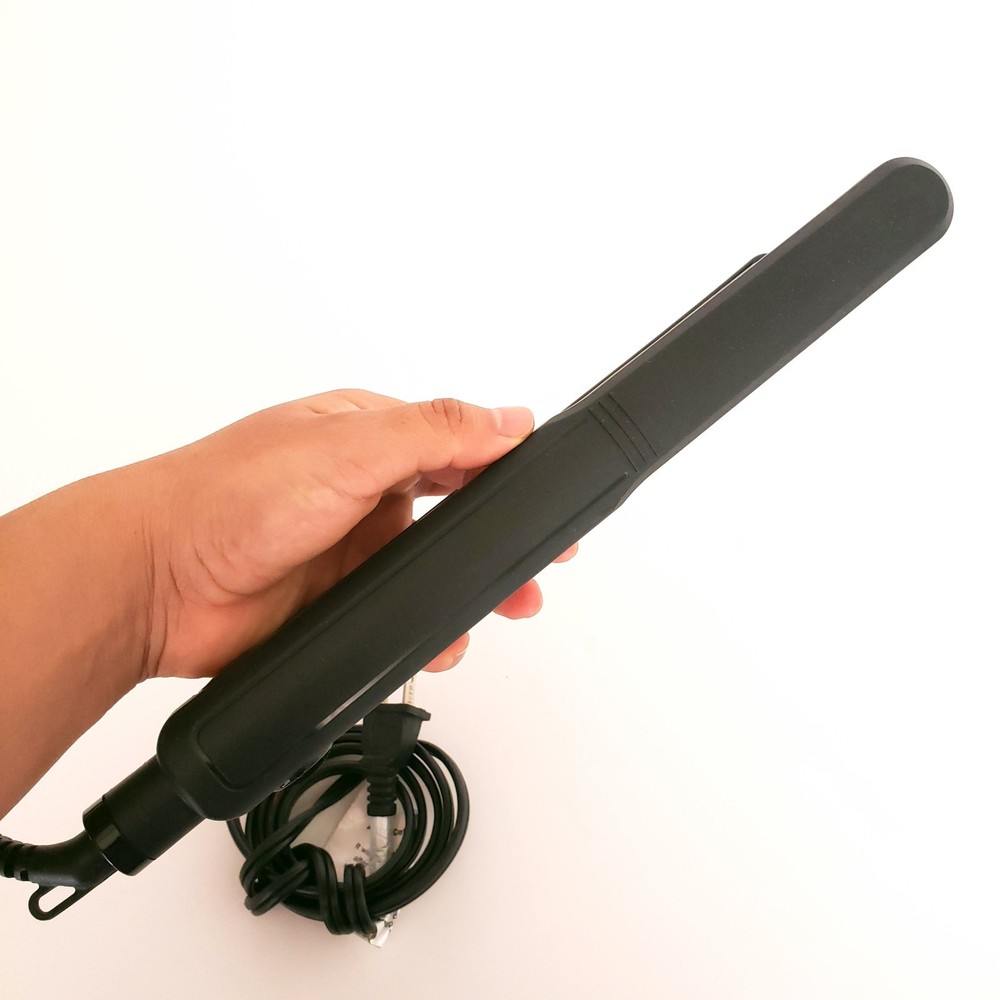 Revlon Hair Thin Straightener Black