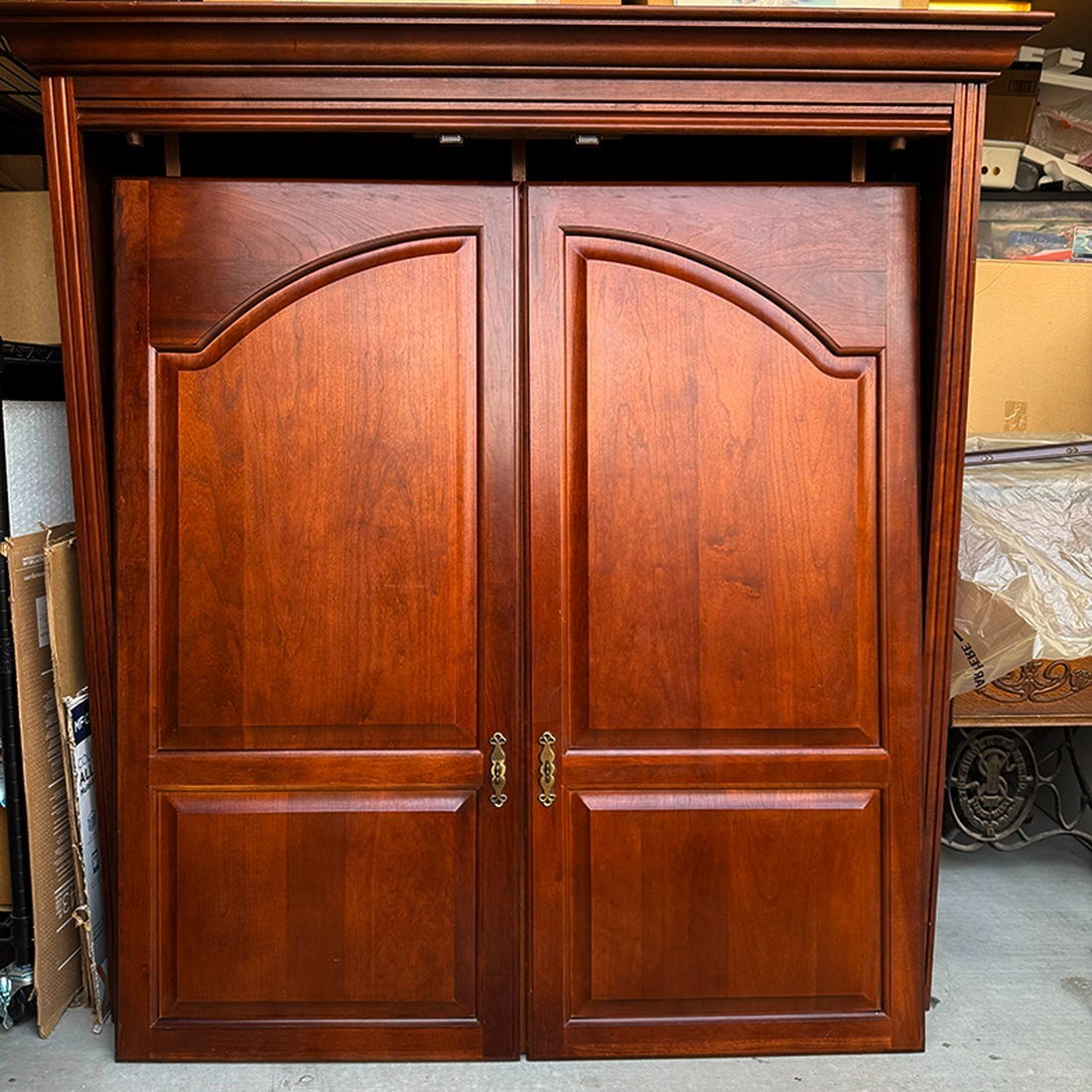 Thomasville Broyhill Cherrywood Entertainment Center Cabinet USA Original Owners