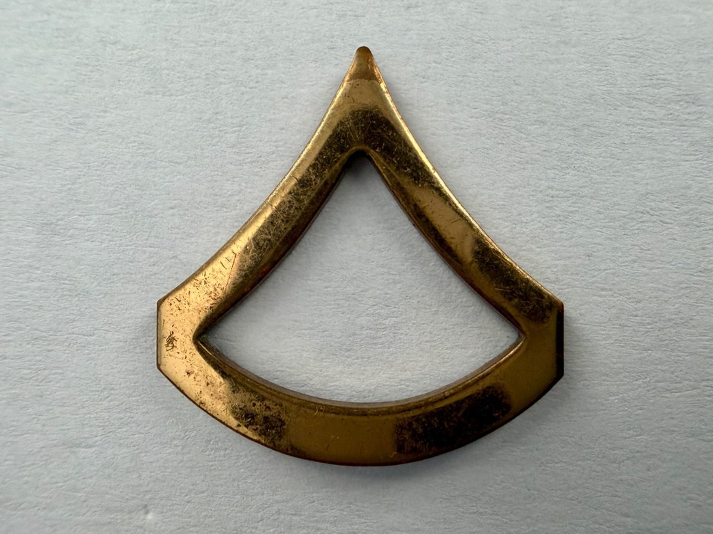 Private First Class (E3) Rank Collar Insignia US Army