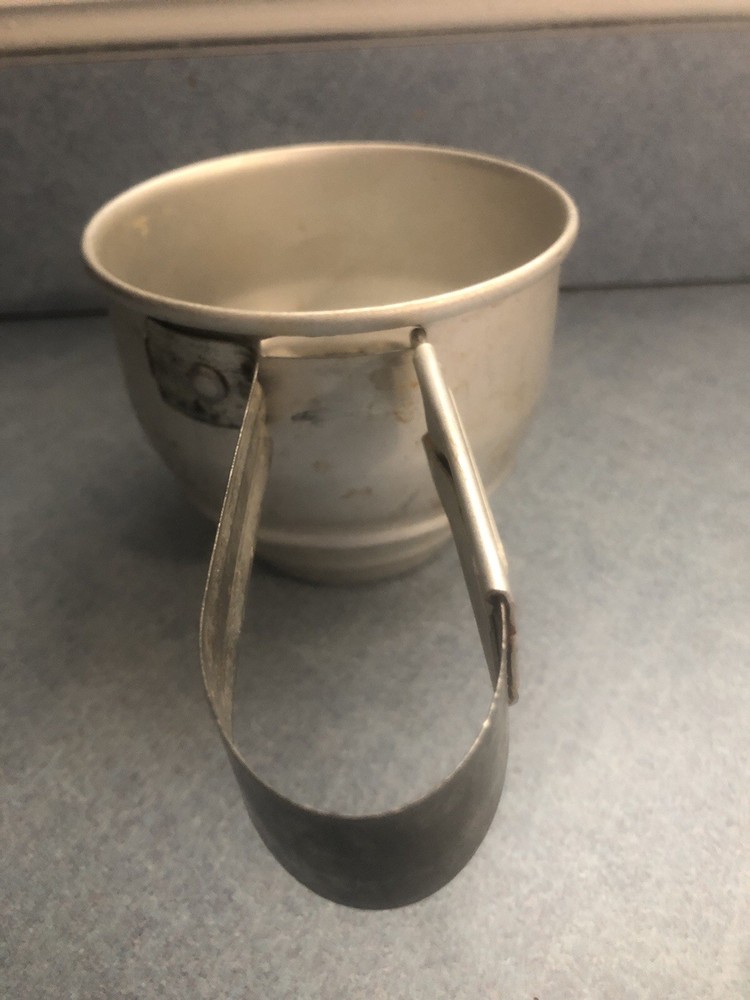Vintage Foley Squeeze Handle Flour Sifter