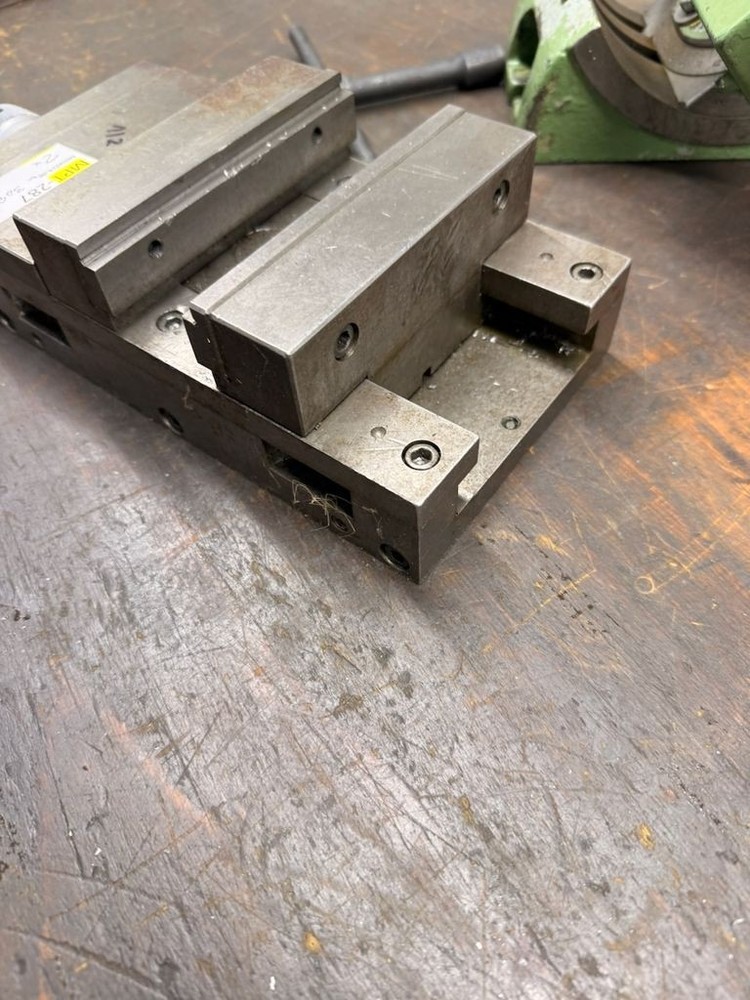 2× Machine Vise BB 120 And 90 Mm